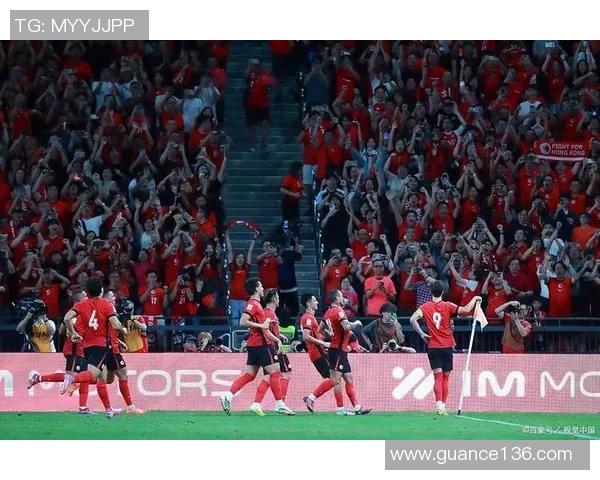 射门如虹的足球明星们带你领略进球的快感与激情